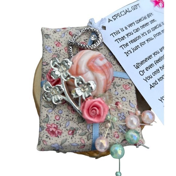 Handcrafted, Embellished, Fabric Wrapped Gift Box - Picture 4 of 7